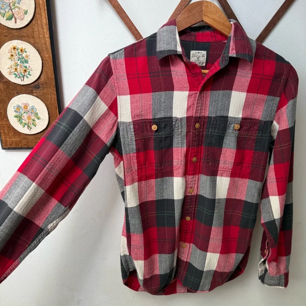 J. Crew Flannel Plaid Button Up 2 Pocket Shirt